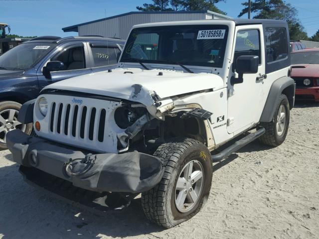 1J4FA24167L202933 - 2007 JEEP WRANGLER X WHITE photo 2