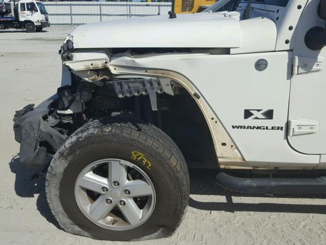 1J4FA24167L202933 - 2007 JEEP WRANGLER X WHITE photo 9