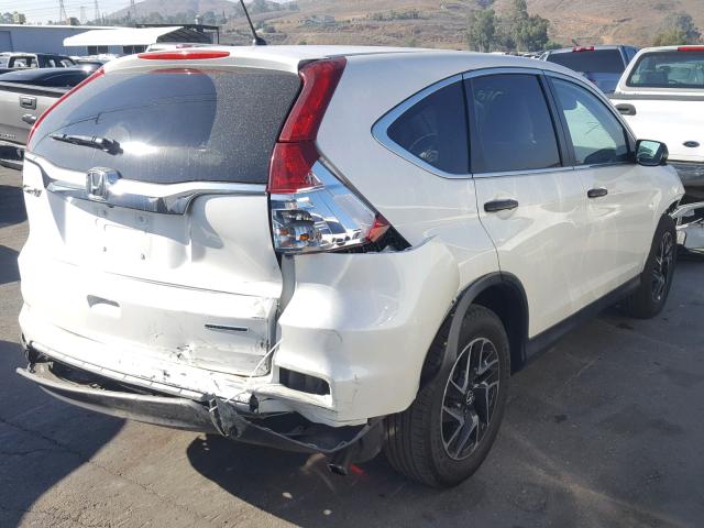 5J6RM3H41GL031765 - 2016 HONDA CR-V SE WHITE photo 4