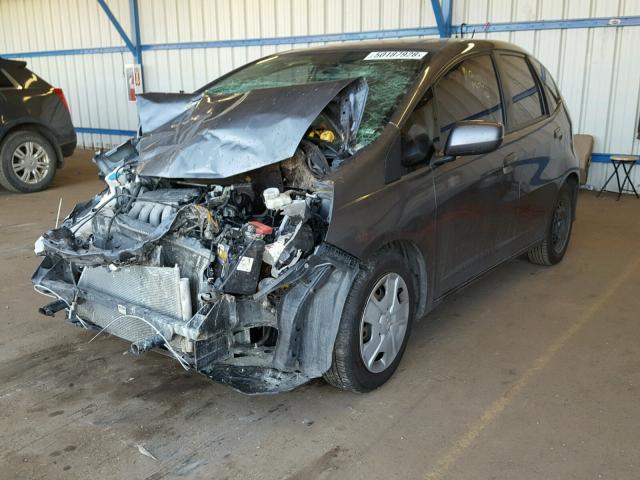 JHMGE8H31DC032696 - 2013 HONDA FIT GRAY photo 2