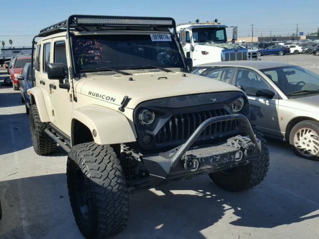 beige jeep wrangler