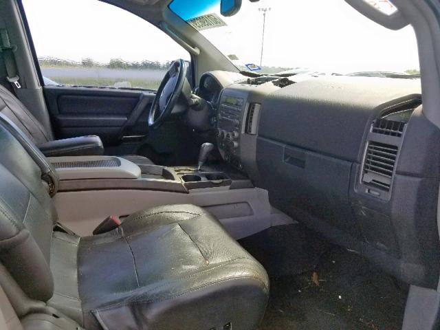 5N1AA08A84N720410 - 2004 NISSAN ARMADA SE BLACK photo 5