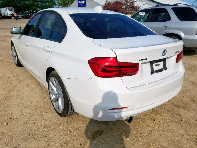 WBA8A3C57JA357791 - 2018 BMW 320 XI WHITE photo 3