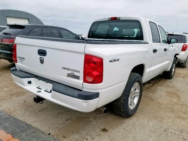 1D7CW3GK7AS235088 - 2010 DODGE DAKOTA SXT WHITE photo 4