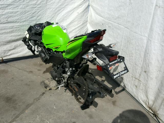 JKAEXKG19JDA05555 - 2018 KAWASAKI EX400 GREEN photo 3