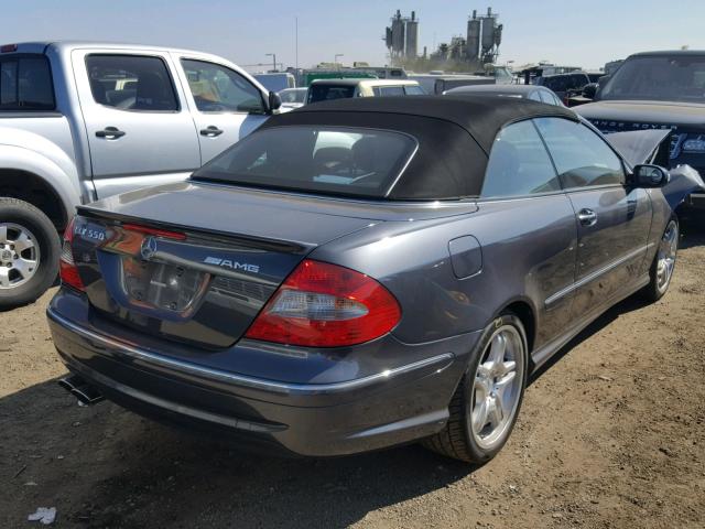 WDBTK72FX8T095127 - 2008 MERCEDES-BENZ CLK 550 GRAY photo 4