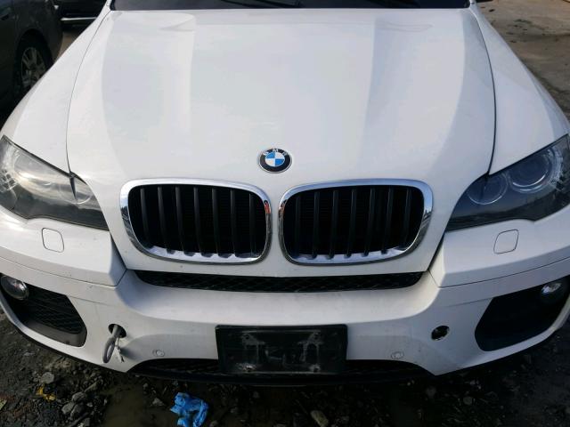 5UXFG2C56DL788679 - 2013 BMW X6 XDRIVE3 WHITE photo 7