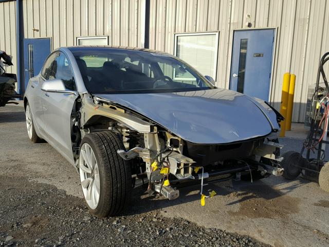 5YJ3E1EB5JF069185 - 2018 TESLA MODEL 3 SILVER photo 1