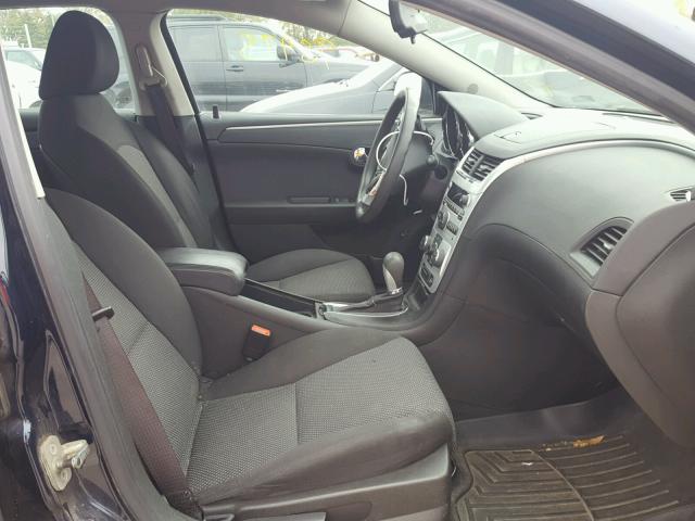 1G1ZC5EB8AF143730 - 2010 CHEVROLET MALIBU 1LT BLUE photo 5