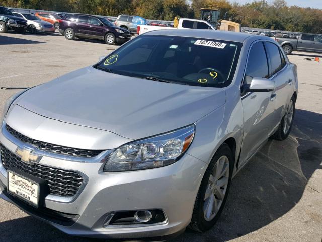 1G11D5SL6FF142106 - 2015 CHEVROLET MALIBU 2LT SILVER photo 2