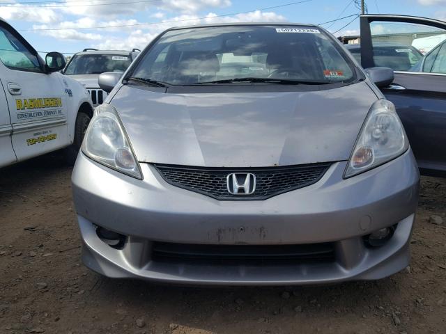 JHMGE87409S006226 - 2009 HONDA FIT SPORT SILVER photo 9