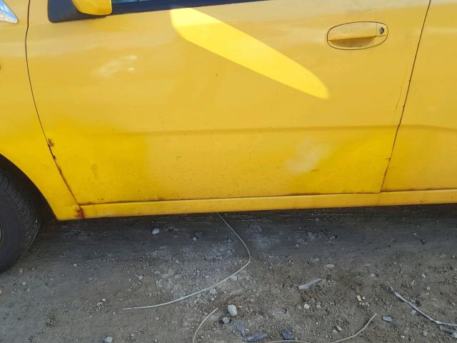 KL1TD62694B253325 - 2004 CHEVROLET AVEO YELLOW photo 10