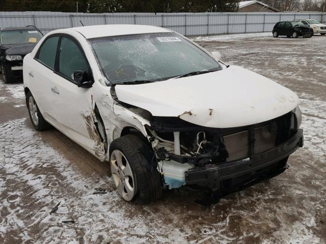 KNAFU4A2XA5147918 - 2010 KIA FORTE EX WHITE photo 1