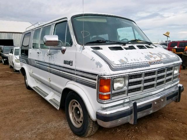 2B6HB21Y6KK404407 - 1989 DODGE RAM VAN B2 WHITE photo 1