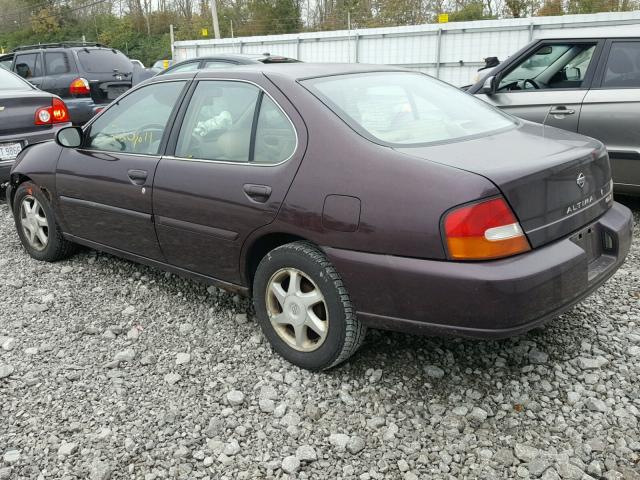 1N4DL01D9XC246926 - 1999 NISSAN ALTIMA XE MAROON photo 3