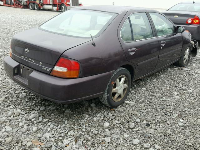 1N4DL01D9XC246926 - 1999 NISSAN ALTIMA XE MAROON photo 4