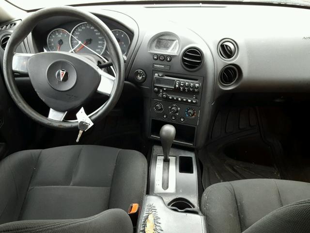 2G2WP552681148011 - 2008 PONTIAC GRAND PRIX WHITE photo 9