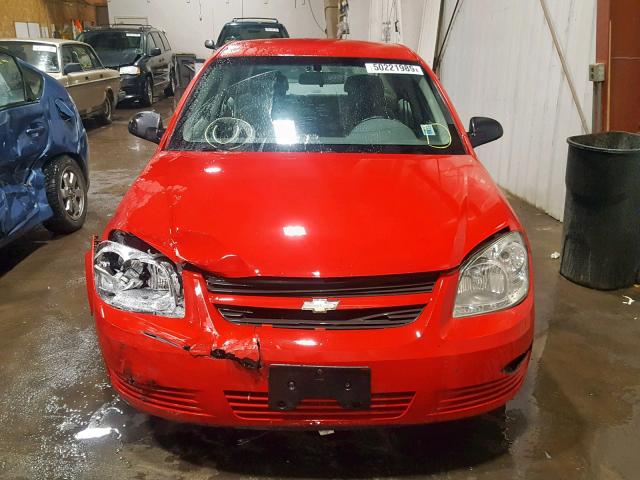 1G1AK52F457594743 - 2005 CHEVROLET COBALT RED photo 9