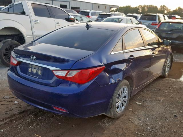 5NPEB4AC4BH019902 - 2011 HYUNDAI SONATA GLS BLUE photo 4