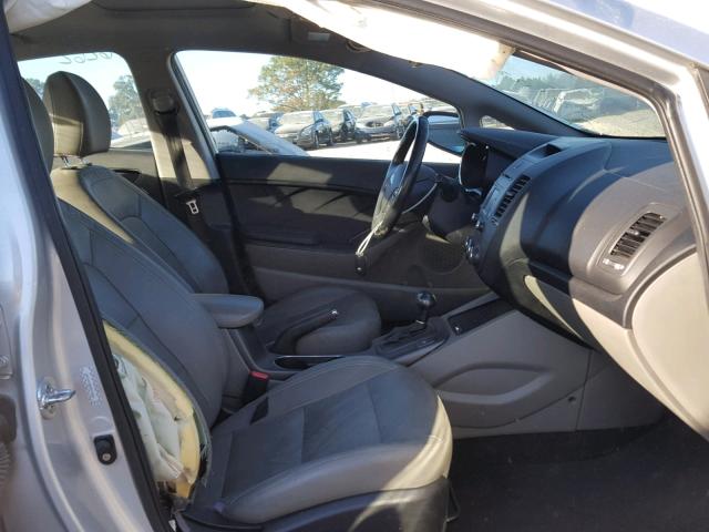 KNAFZ4A83E5072491 - 2014 KIA FORTE EX SILVER photo 5