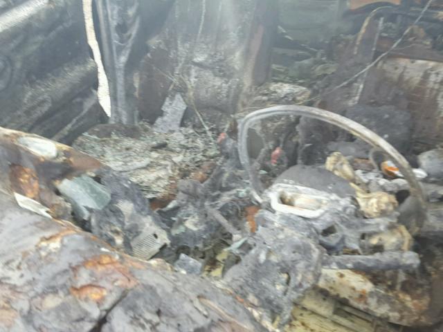 2G2WP522941107659 - 2004 PONTIAC GRAND PRIX BURN photo 9