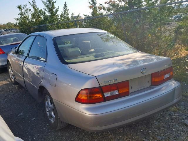 JT8BF28G3X5053372 - 1999 LEXUS ES 300 BEIGE photo 3