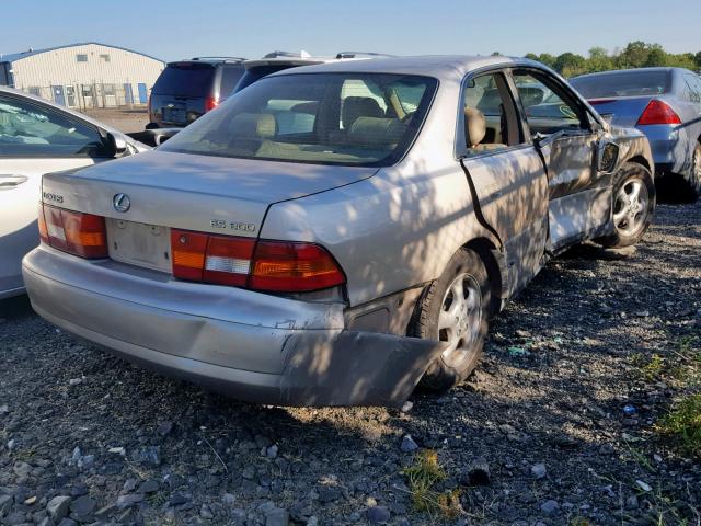 JT8BF28G3X5053372 - 1999 LEXUS ES 300 BEIGE photo 4