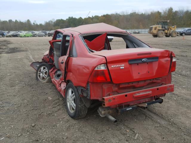 1FAFP34N35W283212 - 2005 FORD FOCUS ZX4 RED photo 3