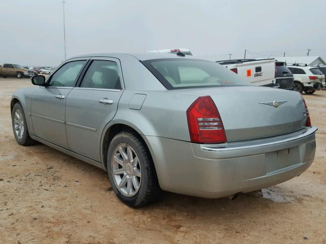 2C3KA63H16H198431 - 2006 CHRYSLER 300C SILVER photo 3