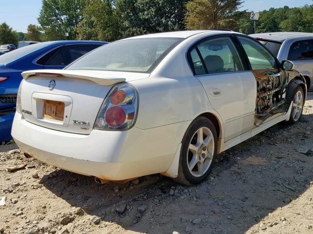 1N4BL11D93C177632 - 2003 NISSAN ALTIMA SE WHITE photo 4