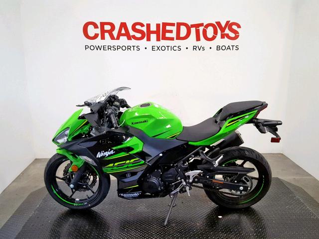 JKAEXKG18JDA11587 - 2018 KAWASAKI EX400 GREEN photo 3