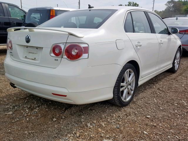 3VWSF71K37M092046 - 2007 VOLKSWAGEN JETTA 2.5 WHITE photo 4