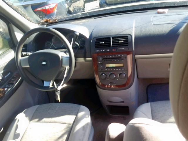1GNDV23W48D122919 - 2008 CHEVROLET UPLANDER L 银色 照片 10