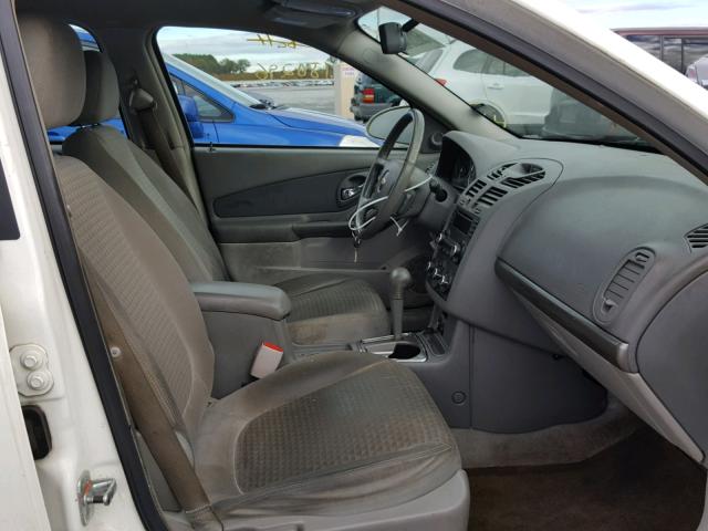 1G1ZT68N67F103392 - 2007 CHEVROLET MALIBU MAX WHITE photo 5