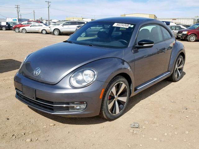 3VWVA7AT9CM614225 - 2012 VOLKSWAGEN BEETLE TUR CHARCOAL photo 2