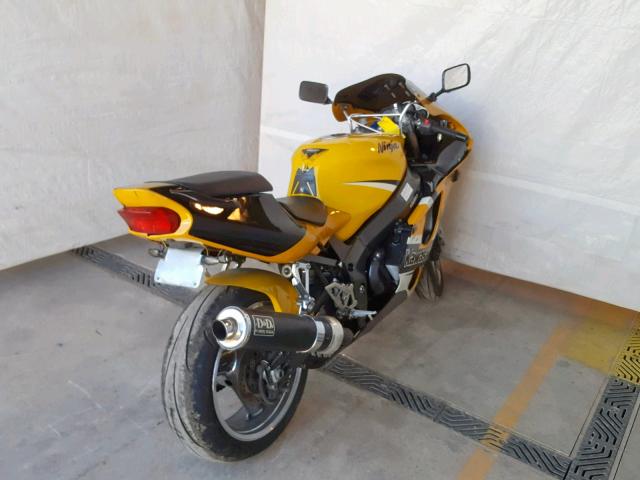 JKAZXDP101A055093 - 2001 KAWASAKI ZX750 P YELLOW photo 4