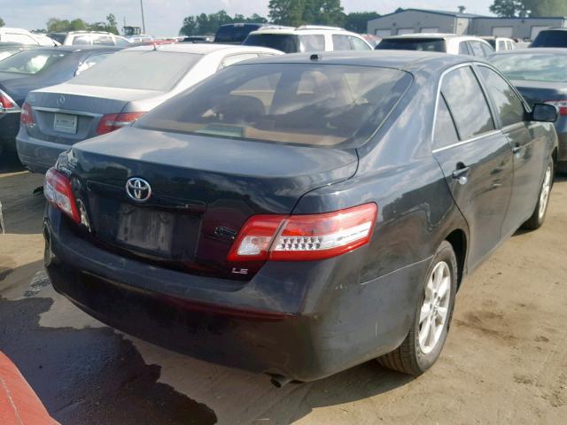 4T1BF3EK0BU146697 - 2011 TOYOTA CAMRY BASE BLACK photo 4