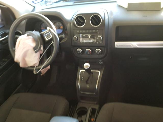 1C4NJCBB4ED821685 - 2014 JEEP COMPASS SP 银色 照片 9