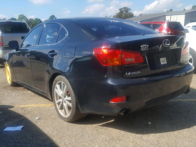 JTHBE262565011181 - 2006 LEXUS IS 350 BLACK photo 3