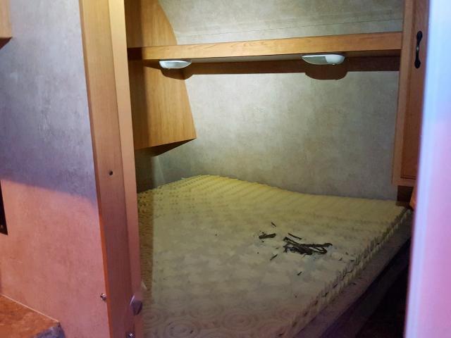 4YDT31B25B1531326 - 2011 KEYSTONE SPRINTER Սպիտակ լուսանկար 6