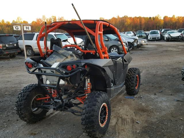 3JBPDAR24GJ002584 - 2016 CAN-AM MAVERICK 1 BLACK photo 4