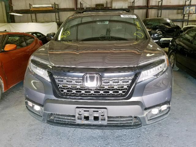 5FNYF8H04KB000219 - 2019 HONDA PASSPORT E GRAY photo 9