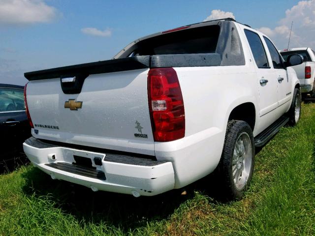 3GNEC12067G143757 - 2007 CHEVROLET AVALANCHE WHITE photo 4