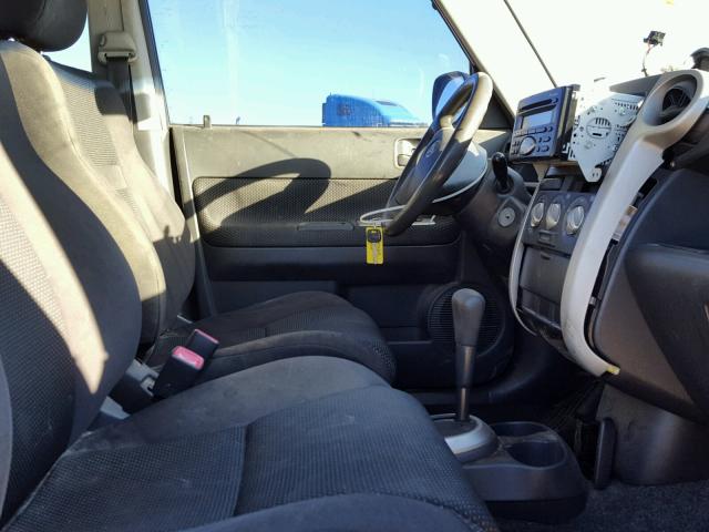 JTLKT324150216873 - 2005 TOYOTA SCION XB Qara foto 5