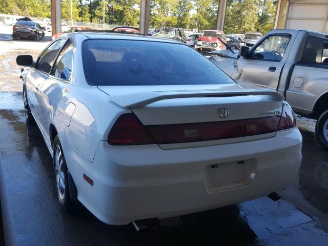 1HGCG22551A012445 - 2001 HONDA ACCORD EX WHITE photo 3