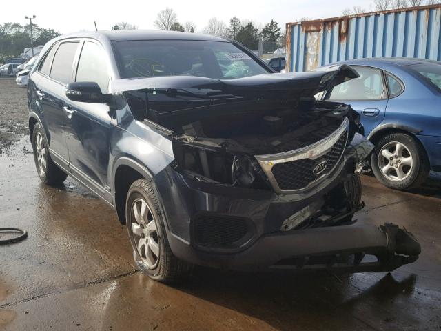 5XYKTCA63DG341946 - 2013 KIA SORENTO LX BLUE photo 1