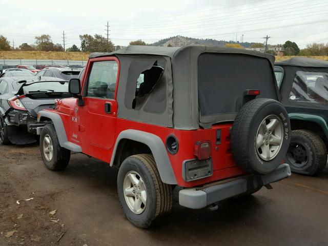 1J4FA39S85P313089 - 2005 JEEP WRANGLER X RED photo 3