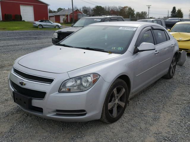 1G1ZC5E00CF331076 - 2012 CHEVROLET MALIBU 1LT SILVER photo 2