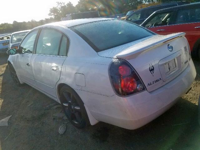 1N4AL11D23C178052 - 2003 NISSAN ALTIMA BAS WHITE photo 3