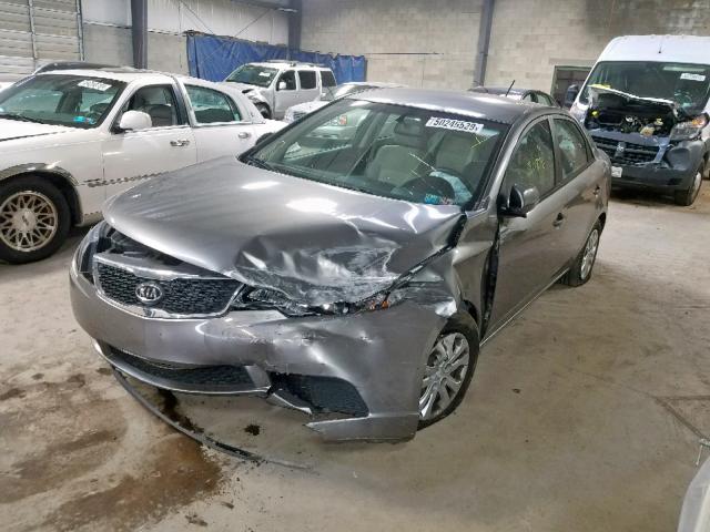 KNAFU4A23B5375860 - 2011 KIA FORTE EX GRAY photo 2